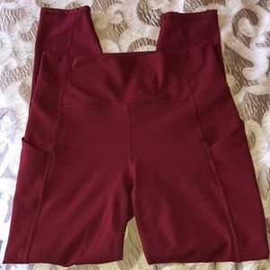 Fabletics S PureLuxe leggings pockets 7/8 leggings dark red
